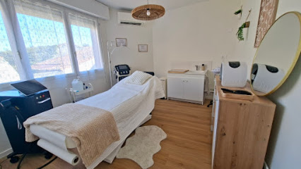 Authentic | Épilation Laser & Soins Esthétiques À Cournon-D'auvergne, Centre D'épilation à Cournon-d'Auvergne