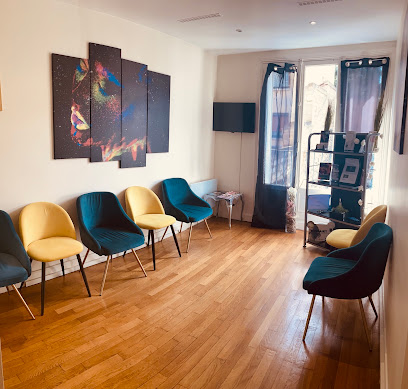Le 54 Esthétique Chirurgie Et Médecine Esthétique, Nutrition, Centre D'épilation à Boulogne-Billancourt