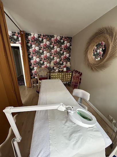 Et Si... Bulle De Beauté Centre D'épilation à Paris 16
